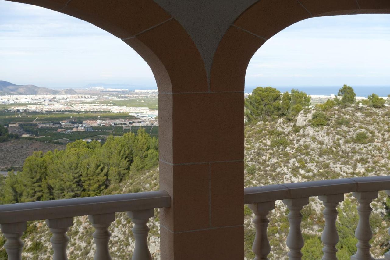 Villa Self Contained, Detached Hillside Near Oliva With Stunning Vistas *